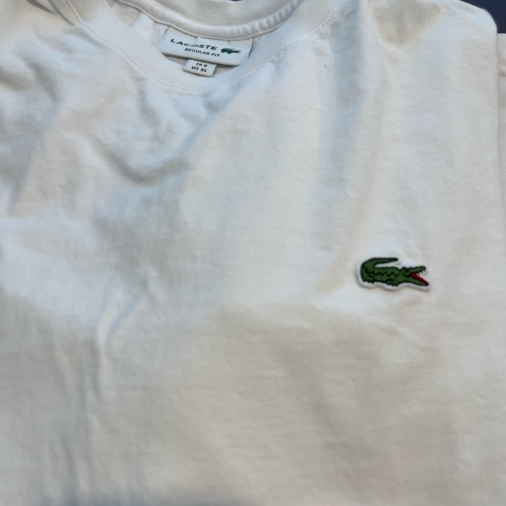 Lacoste White Short Sleeve Regular Fit Side Logo T Shirt - Picture 14 of 16